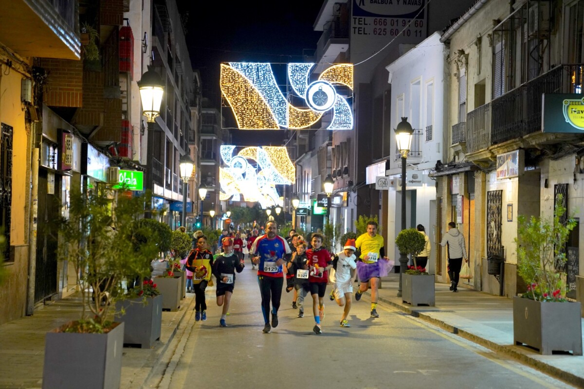Imagen de archivo de la carrera solidaria San Silvestre 2022 en Paterna